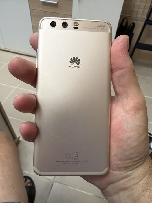 Huawei P10 4/64gb