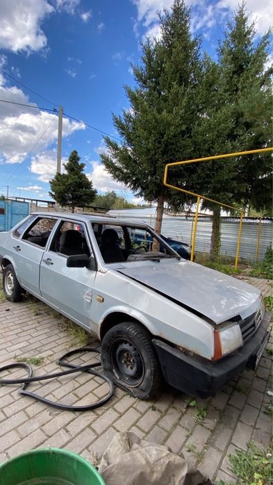 Продам ваз 21099