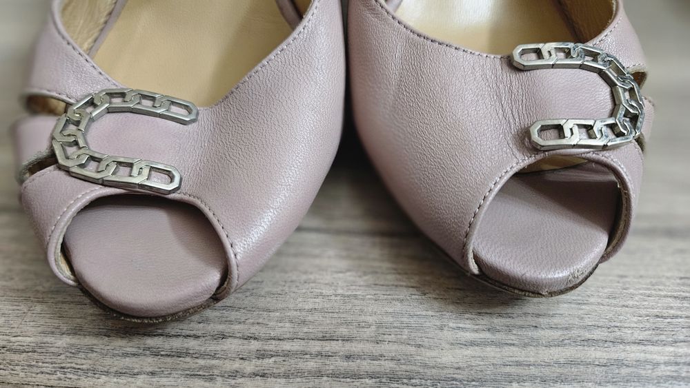 Туфли    и босоножки 37 размер