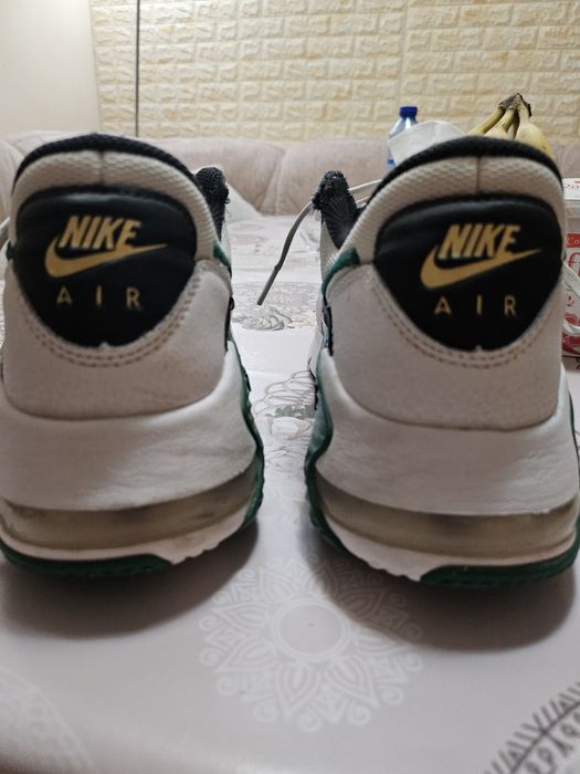 Маратонки найк номер 43