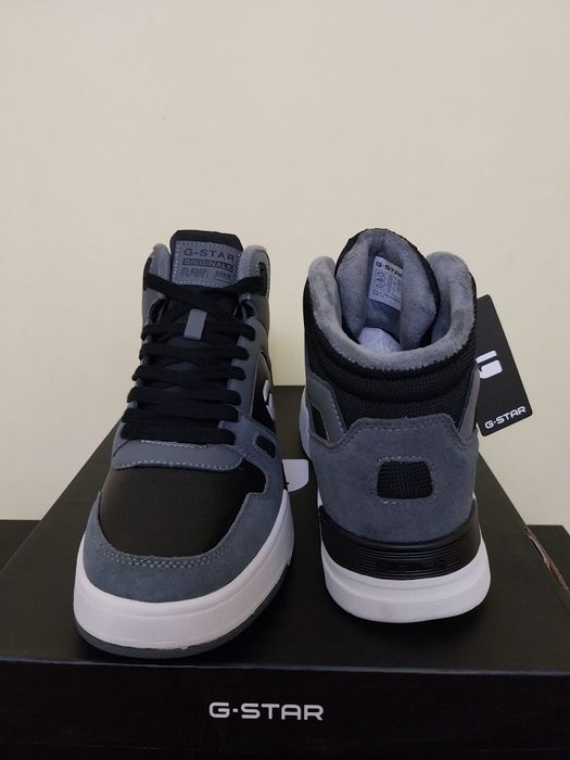 Мъжки обувки ,чисто нови