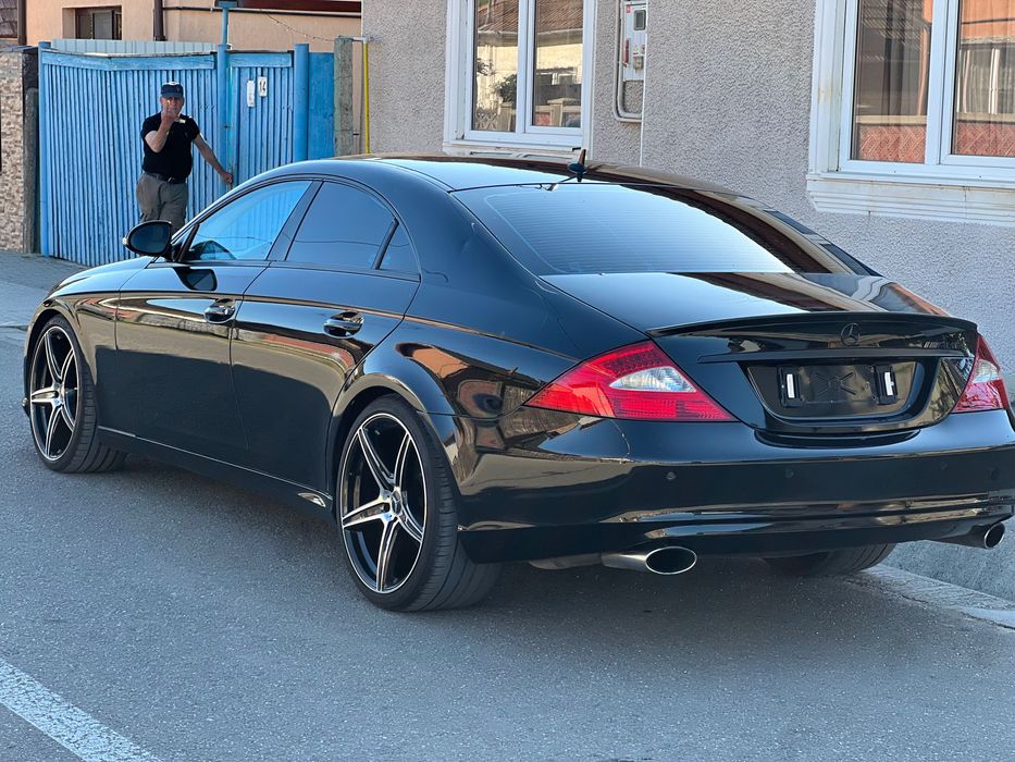 Mercedes AMG 350