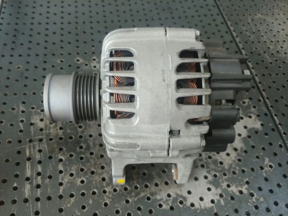 alternator 1.0 tsi vw  golf 7  audi a3 8v seat  leon skoda fabia 3 octavia 3 04e903015