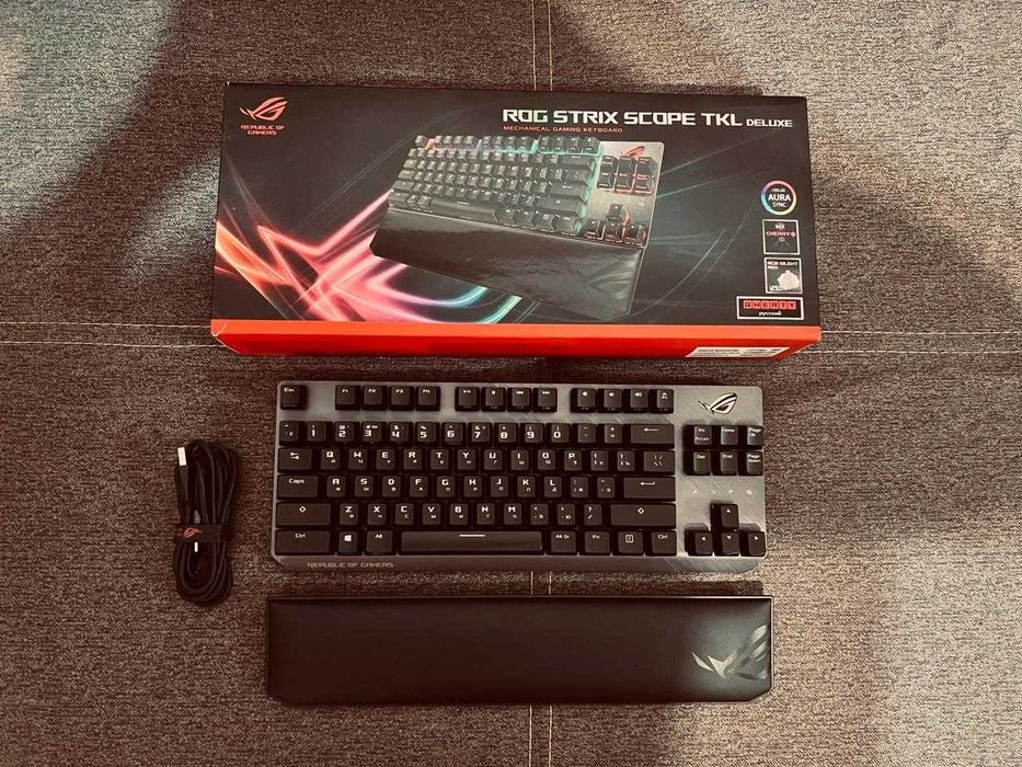 Продам клавиатуру ASUS