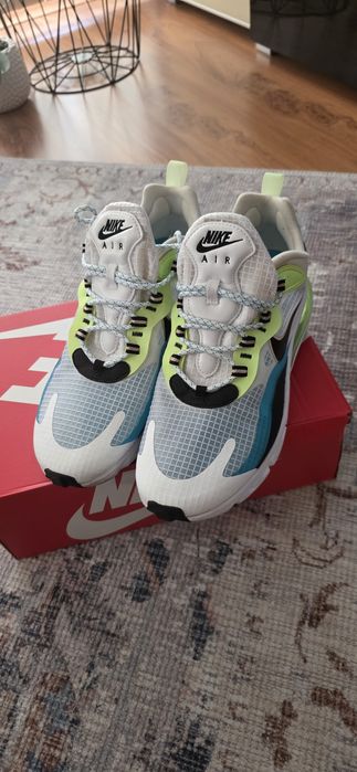 Nike Air Max 270 React Se CT1265