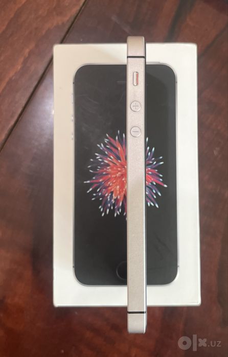 iPhone SE 2016 64 gb