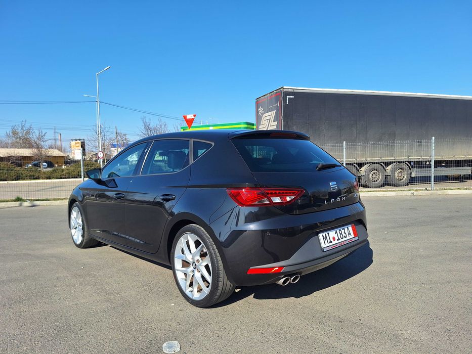 Seat Leon FR 1.4 Benzina, 2013, KM REALI, IMPECABILA, Model Dotat - FR - Adusa pe Roti