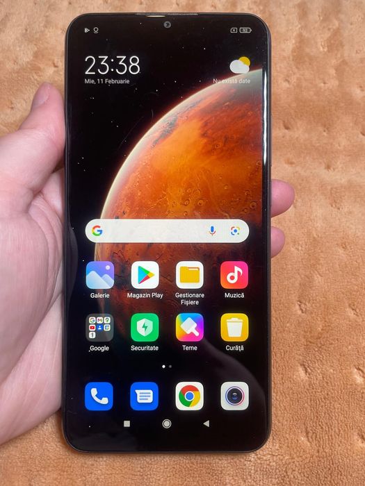Vând Redmi 9 impecabil