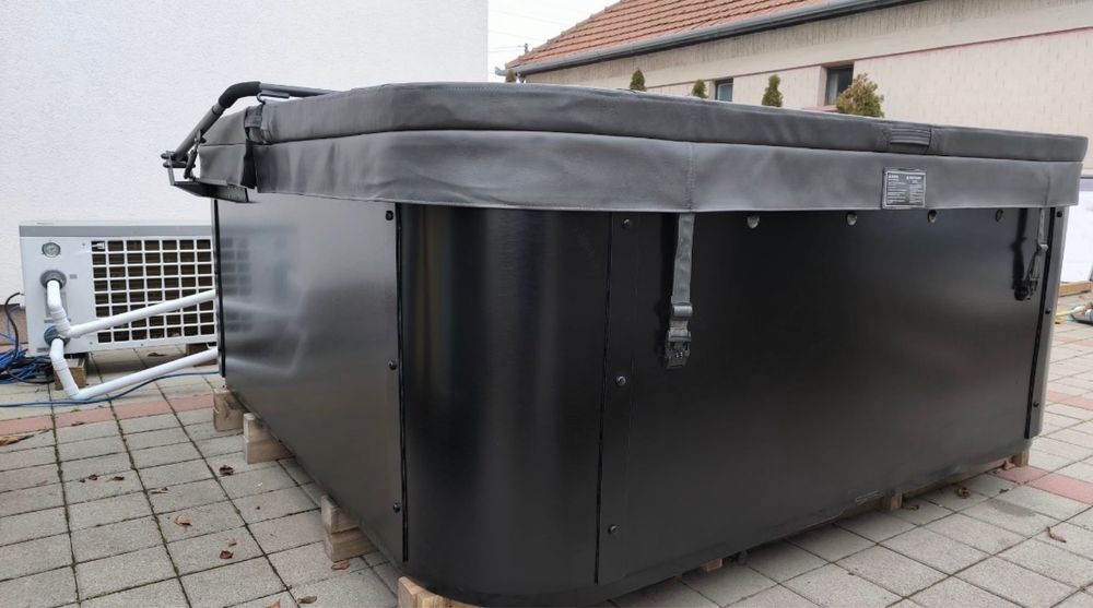 Jacuzzi artesian CRISTEC spas jacuzzi