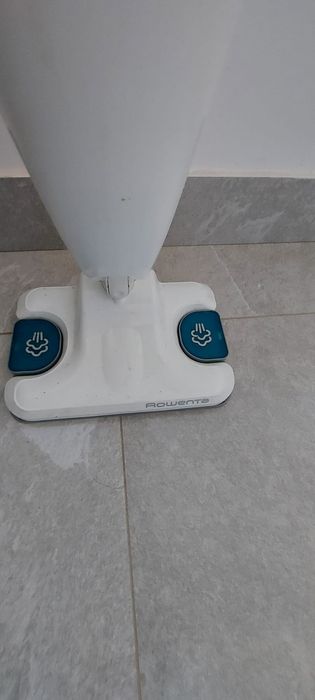 Aspirator Vertical Cu Abur Rowenta