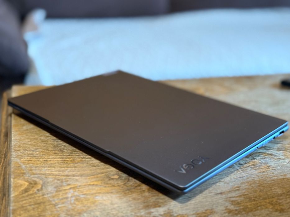 Компактен Лаптоп - Lenovo Yoga Pro 7 с nvidia 3050 - гаранционен
