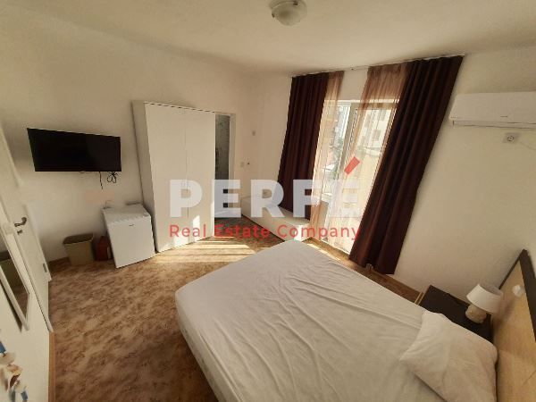 Продава се Едностаен апартамент в с. Лозенец, Област Бургас - 30 кв.м за 1900 €/кв.м - Снимка #2