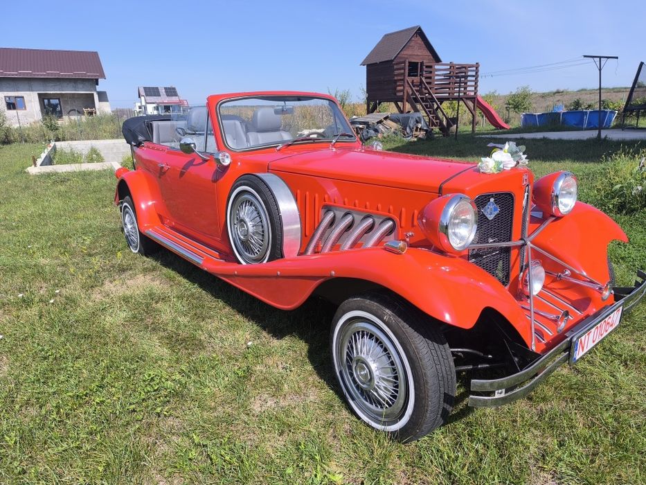 Beauford tourer ( mașină epocă)