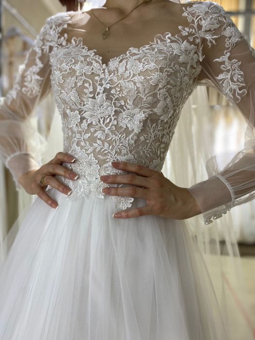 Свадебное платье