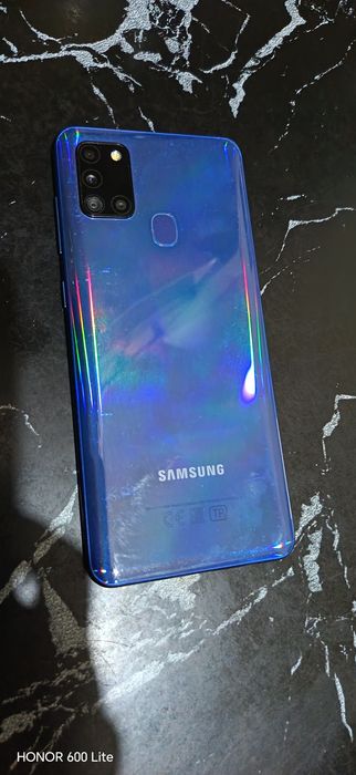 Samsung A21s sotiladi, holati zo'r