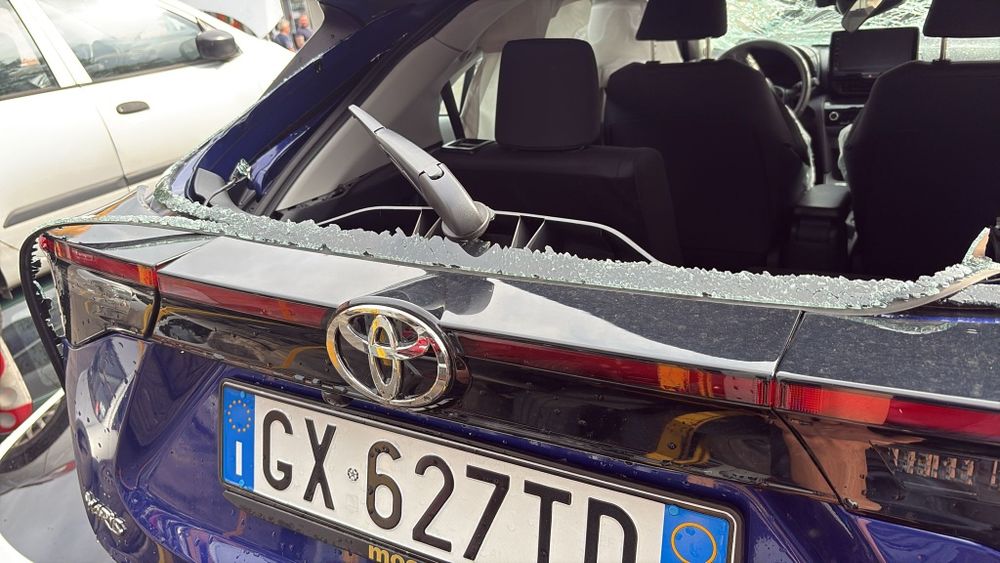 Piese Toyota Yaris Cross 1.5B Hybrid 2020-2024. Volan stinga.