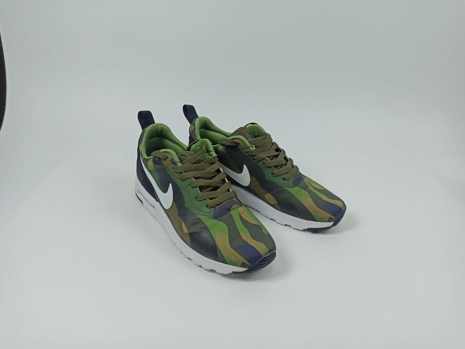 Кроссовки Nike Air Max. 40.5-41 размер. Новое. Сезонность весна-осень