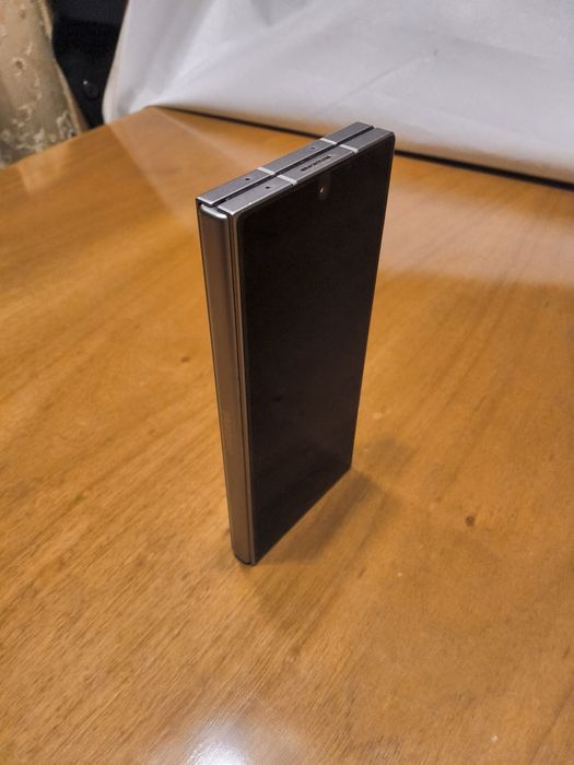 Samsung Z Fold 6