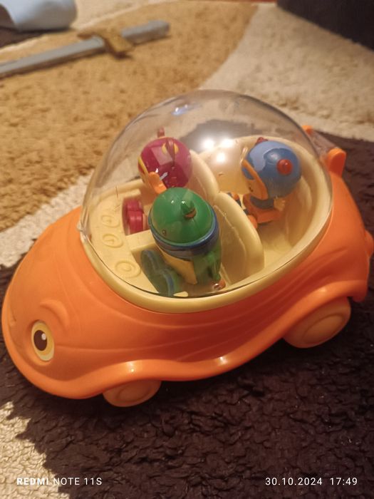 Echipa cu mașina umizoomi