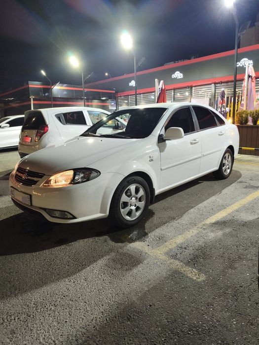 Chevrolet Gentra avtomat