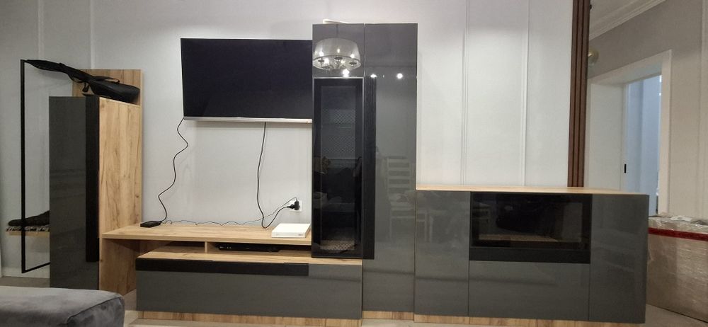 Продам стенку в гостиную