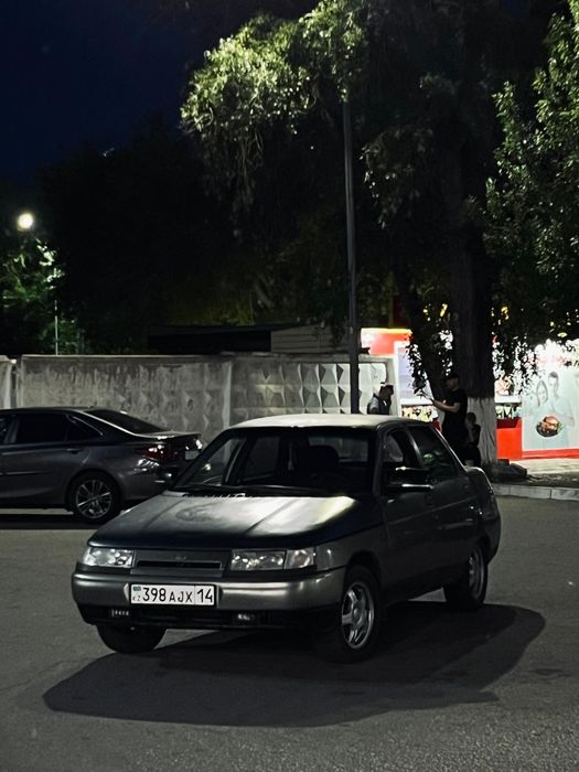 продам ваз 2110.