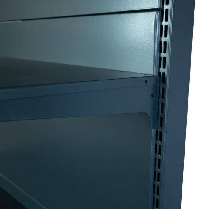 Rafturi de magazin 200 lei metrul