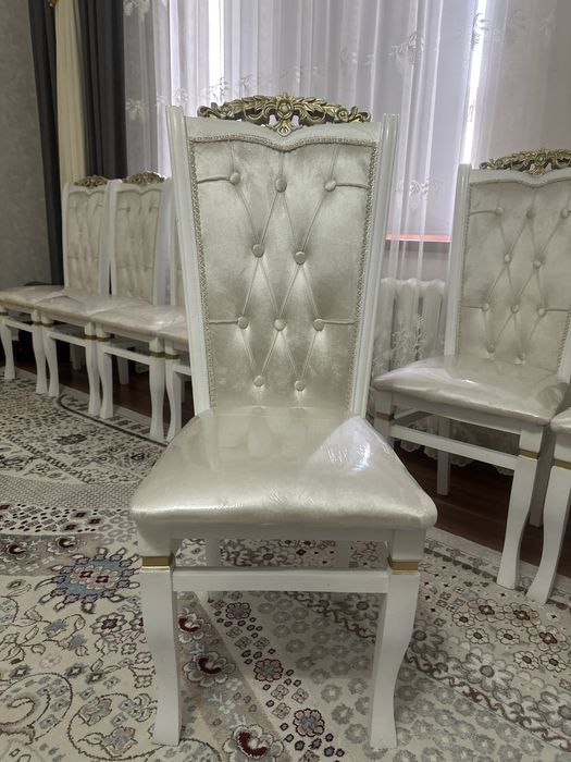 Стол стулья сатылады, қолданылмаған