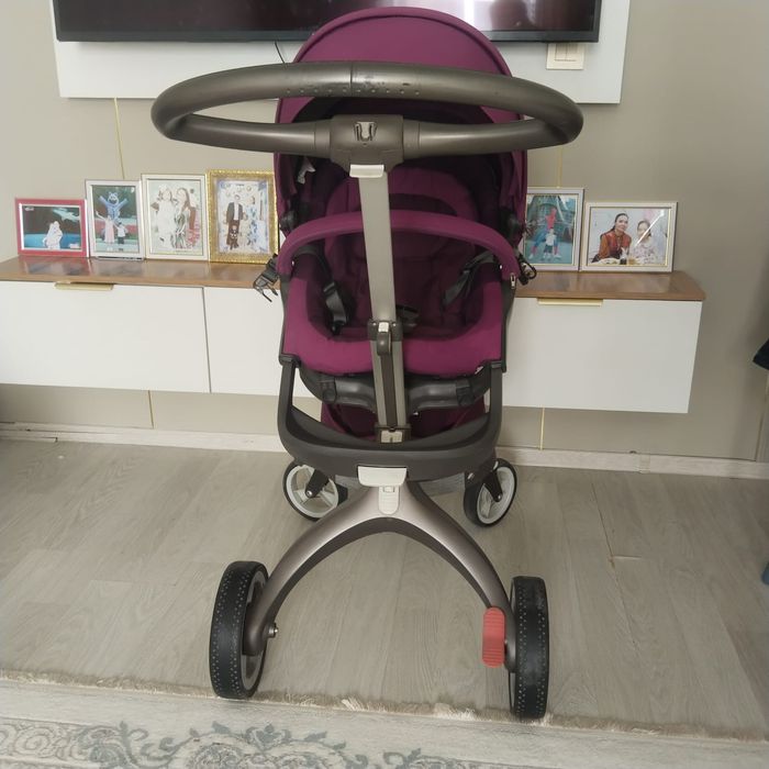 Коляска Stokke в отл. состоянии