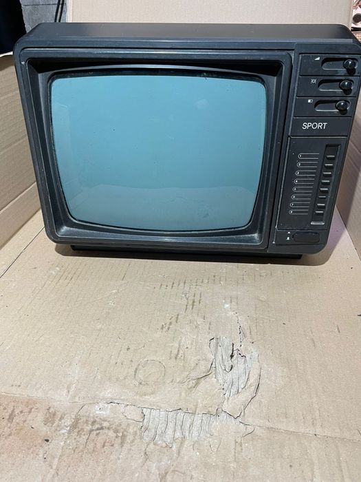 Tv sport romanesc fabricat înainte de 89 +cadou