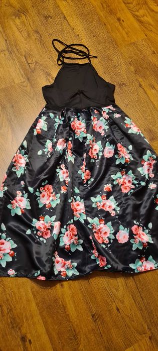 Нова дамска рокля, L/XL размер.