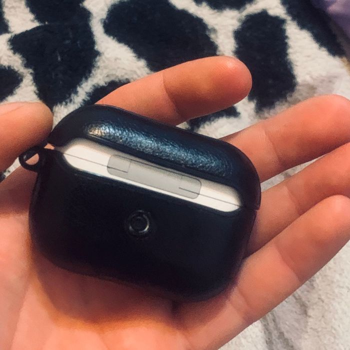 Айрподс про науышник