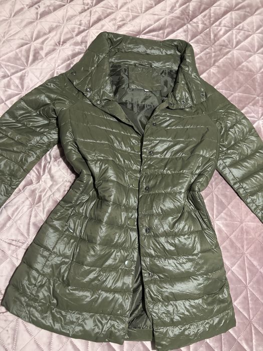 Готино якенце в маслинено зелен цвят