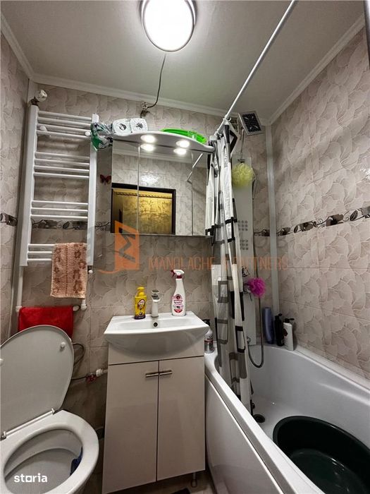 Apartament 2 camere cf 2 semidecomandat zona Micro 14