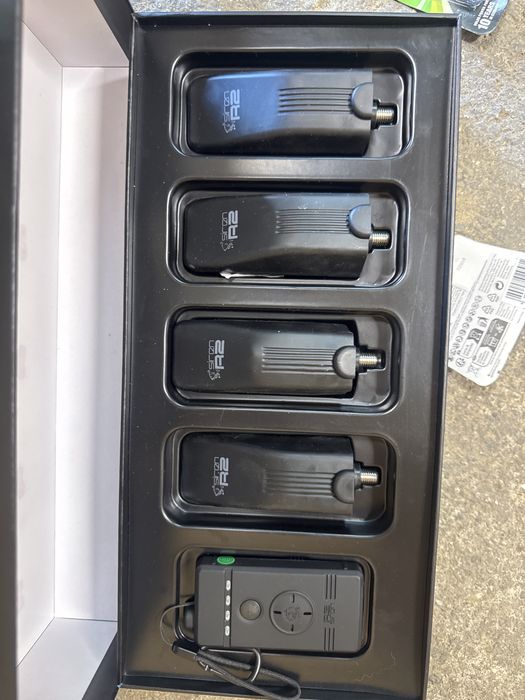 Senzori  pescuit nash r2 plus 4 hangeri nash