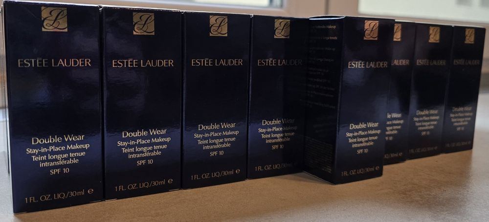 Fond ten Estee Lauder
