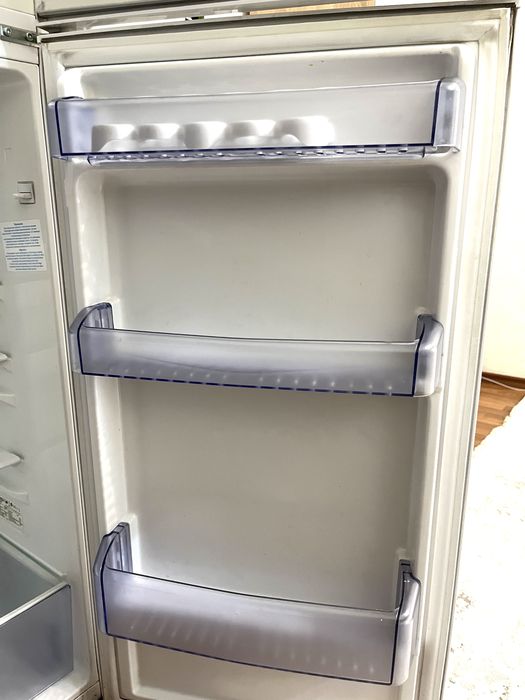 Продам холодильник Beko