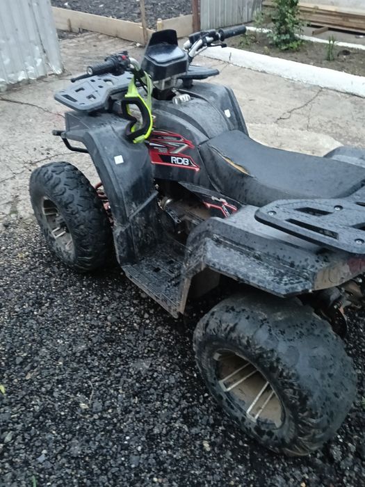 Vând ATV RDB 200