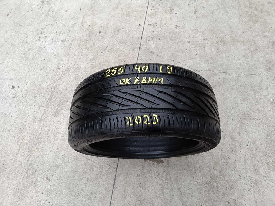 O anvelopa vara 255 40 19 uniroyal rainsport 5 cu 7,8 mm dot 2023