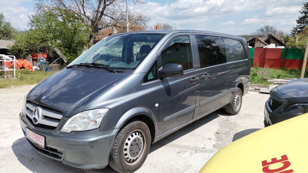 Vand Mercedes Vito mixt, 5 persoane