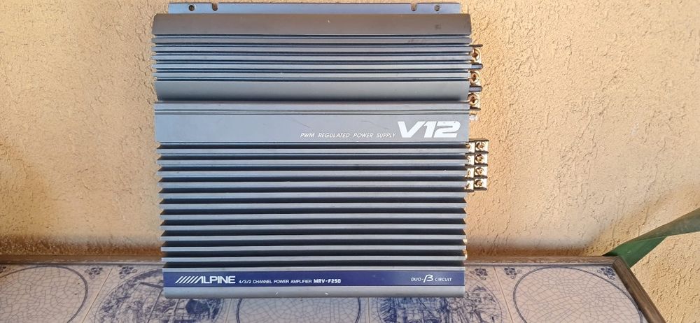 Amplificator Audio Alpine F250