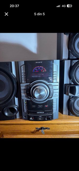 Sistem audio Sony Genezi – 3 CD, USB, MP3, Tuner, sistem complet