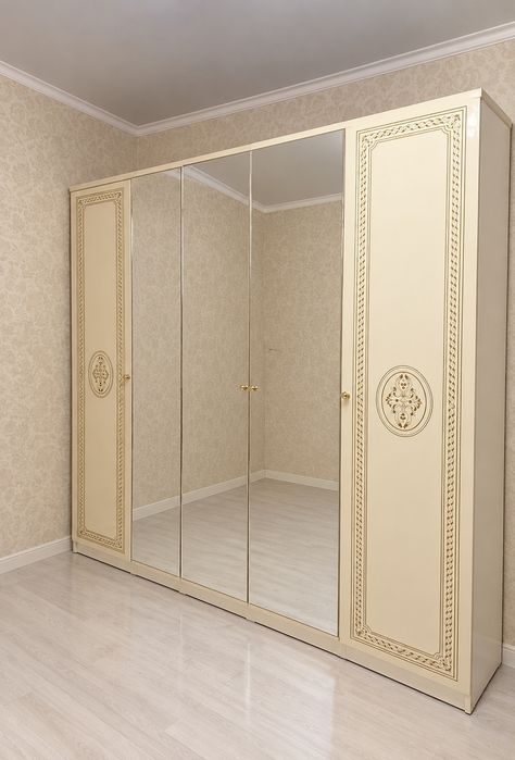 Корпусная мебель для дома