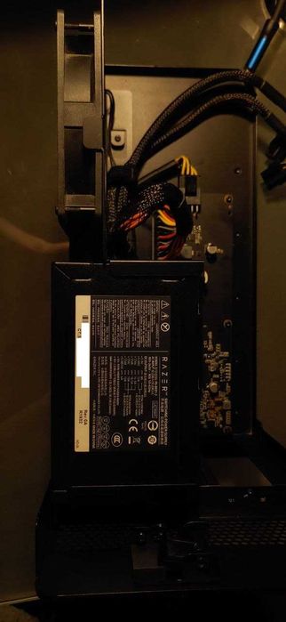 Razer Core(Вн-й кейс-видеокарта,Ориг.)+ AMD RX 5700 XT Sapphire Nitro+
