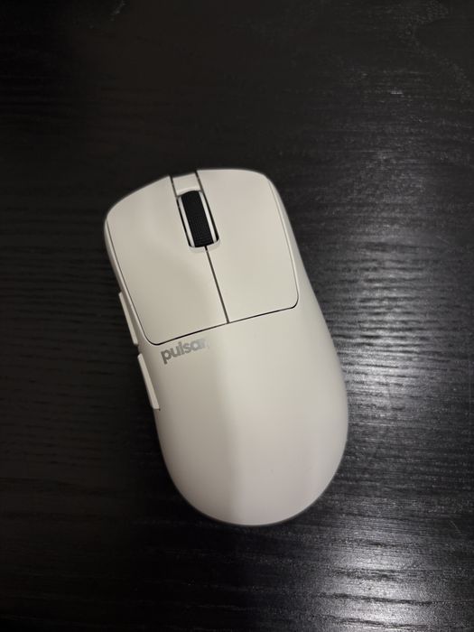 Игровая мышка Puslal Xlite Crazylight Medium 42грамма