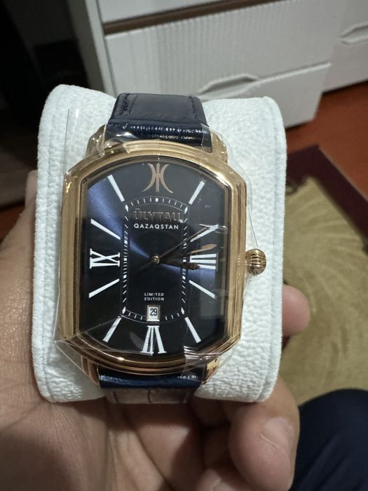 Сағат сатылады. Оригинал сагат