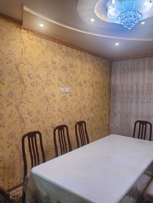 Продается квартира на массиве кара-камыш 1/4