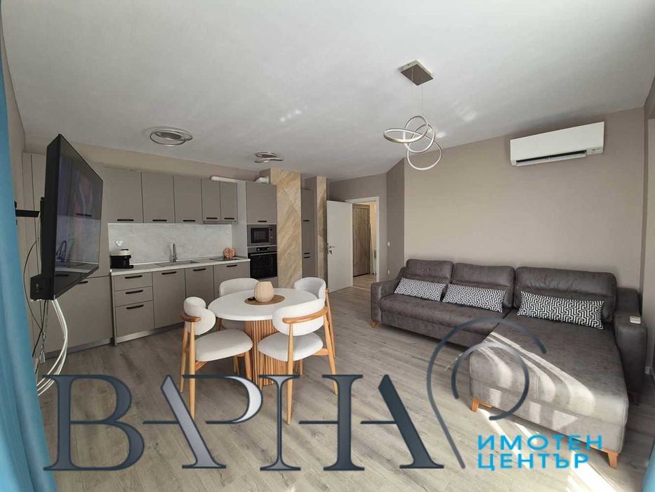 Дава се под наем Тристаен апартамент в Варна, Бриз - 85 кв.м за 698.19 € - Снимка #1