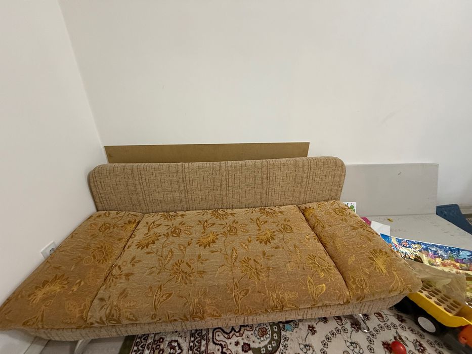 Диван раскладной хороший