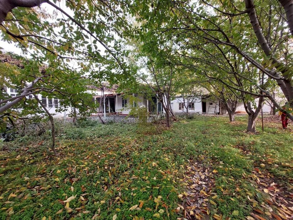 Уй сотилади Қува